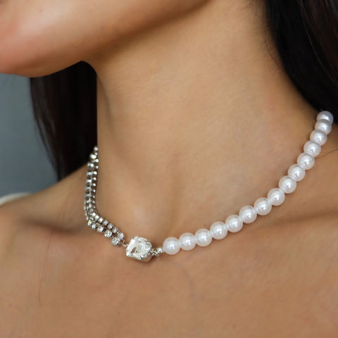 Opulent Pearl Rhinestone Necklace