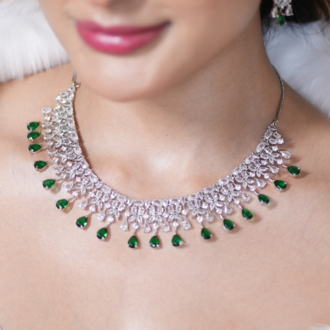 The royal green necklace set