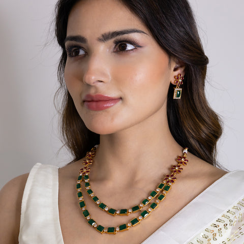 Double Liner Temple Jewellery with Small Earrings Matte Finish