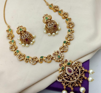 Lotus pearl temple jewellery set