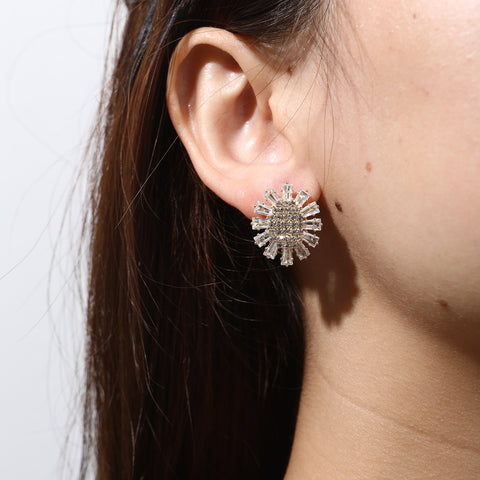 Daisy Stud Earring